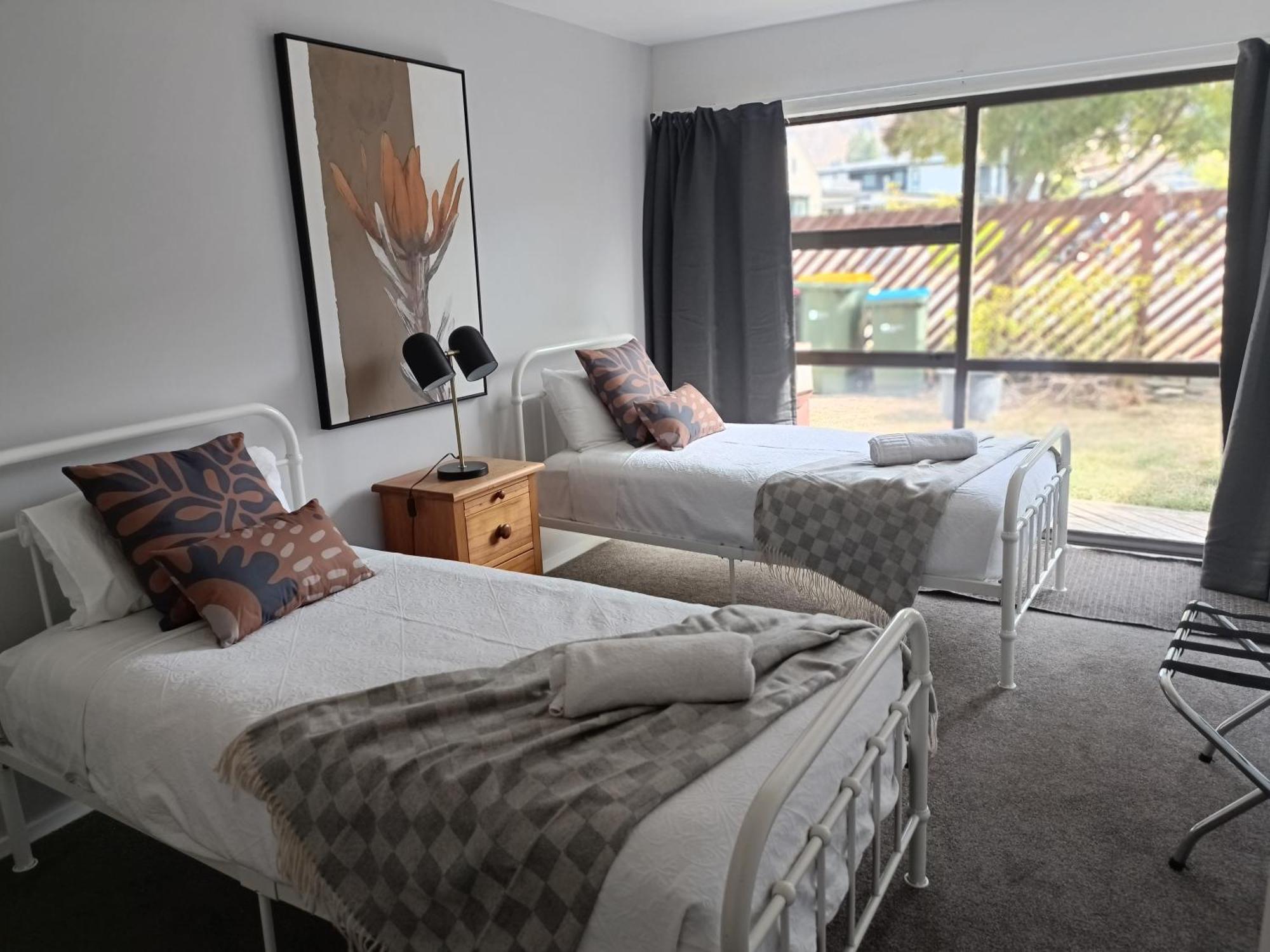 The Rest Nest Apartment Wanaka Exterior photo